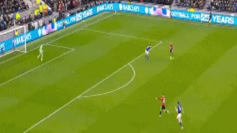 曼城大胜纽卡4-0，重返英超四强，马尔穆什独中三元，麦卡蒂助力胜利