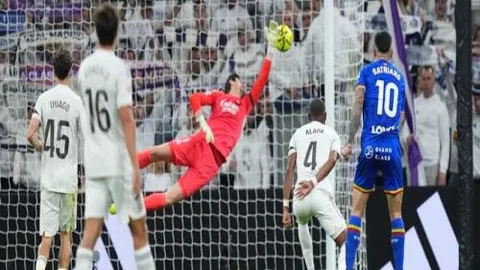 伯恩茅斯对曼联单选分析及专家推荐